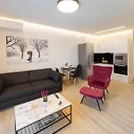 Minimal Palace Tríkala